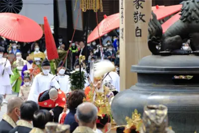 令和四年御開帳 中日庭儀大法要(浄家) 庭儀式の写真